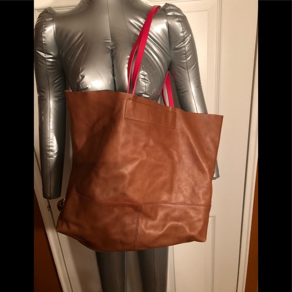 Banana Republic Handbags - Banana Republic leather tote brown and pink